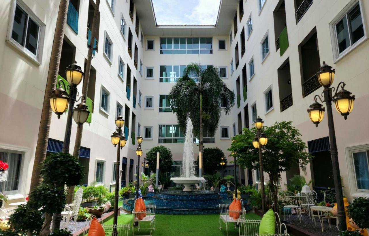 Hotel Napheera Royal Tel Ban Khlong Bang Krathiam Exterior foto