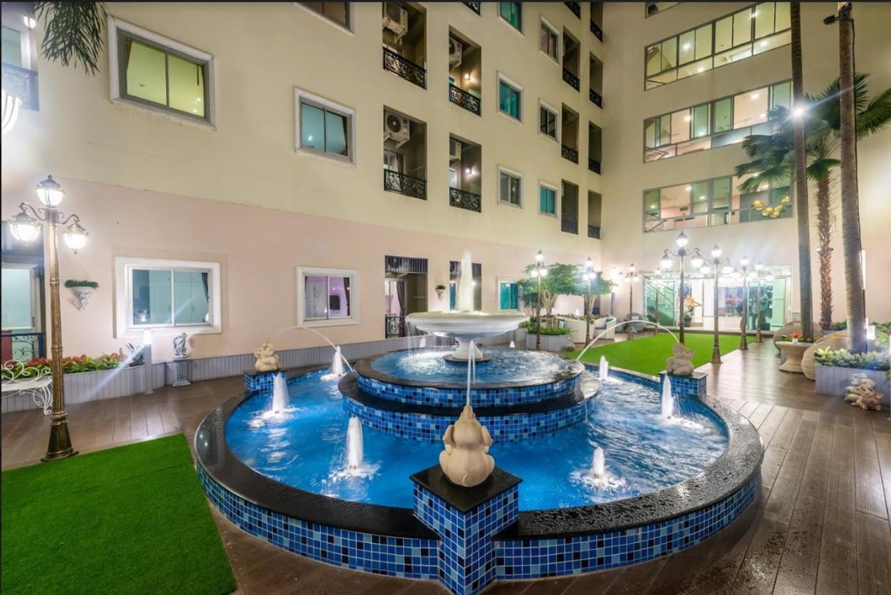 Hotel Napheera Royal Tel Ban Khlong Bang Krathiam Exterior foto